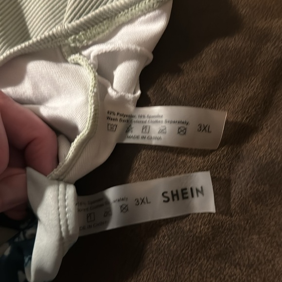 EUC SHEIN 2 Piece Swim 3XL - Picture 8 of 12